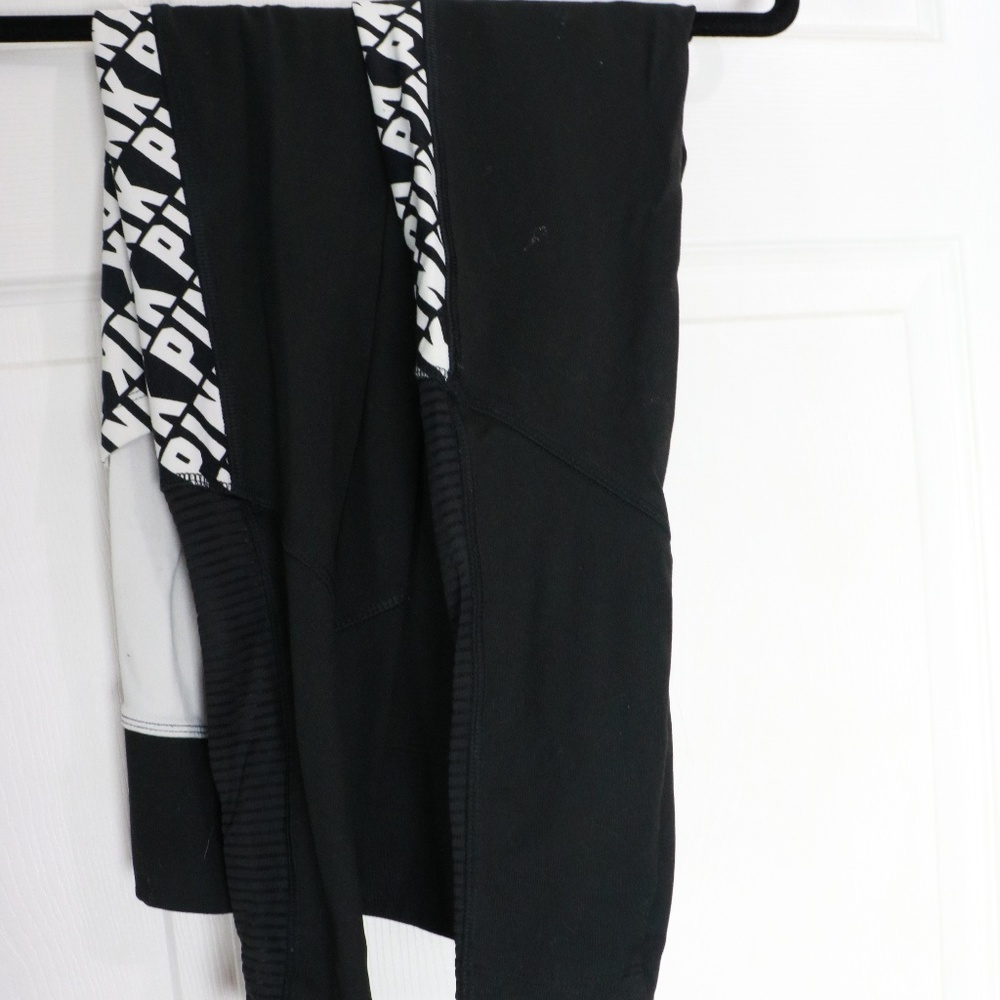 Victoria Secret Pink Leggings